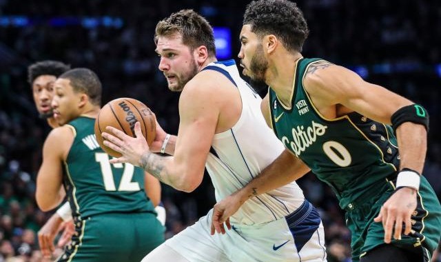 开云kaiyun官方网站-东契奇单挑绿军双探花落败，称对手是最强双人组